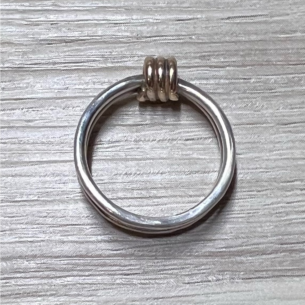 Vintage Designer Ed Levin Sterling Silver & Gold Signature Ring, Size 6 - Picture 6 of 13